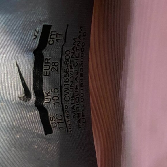 Nike Benassi JDI Youth Slides Pink / Gray Iridescent Size 11C - Picture 5 of 7